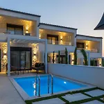 Kara Villa